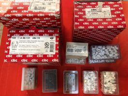 Sortiment Clic Rohrschellen und Nagelbriden