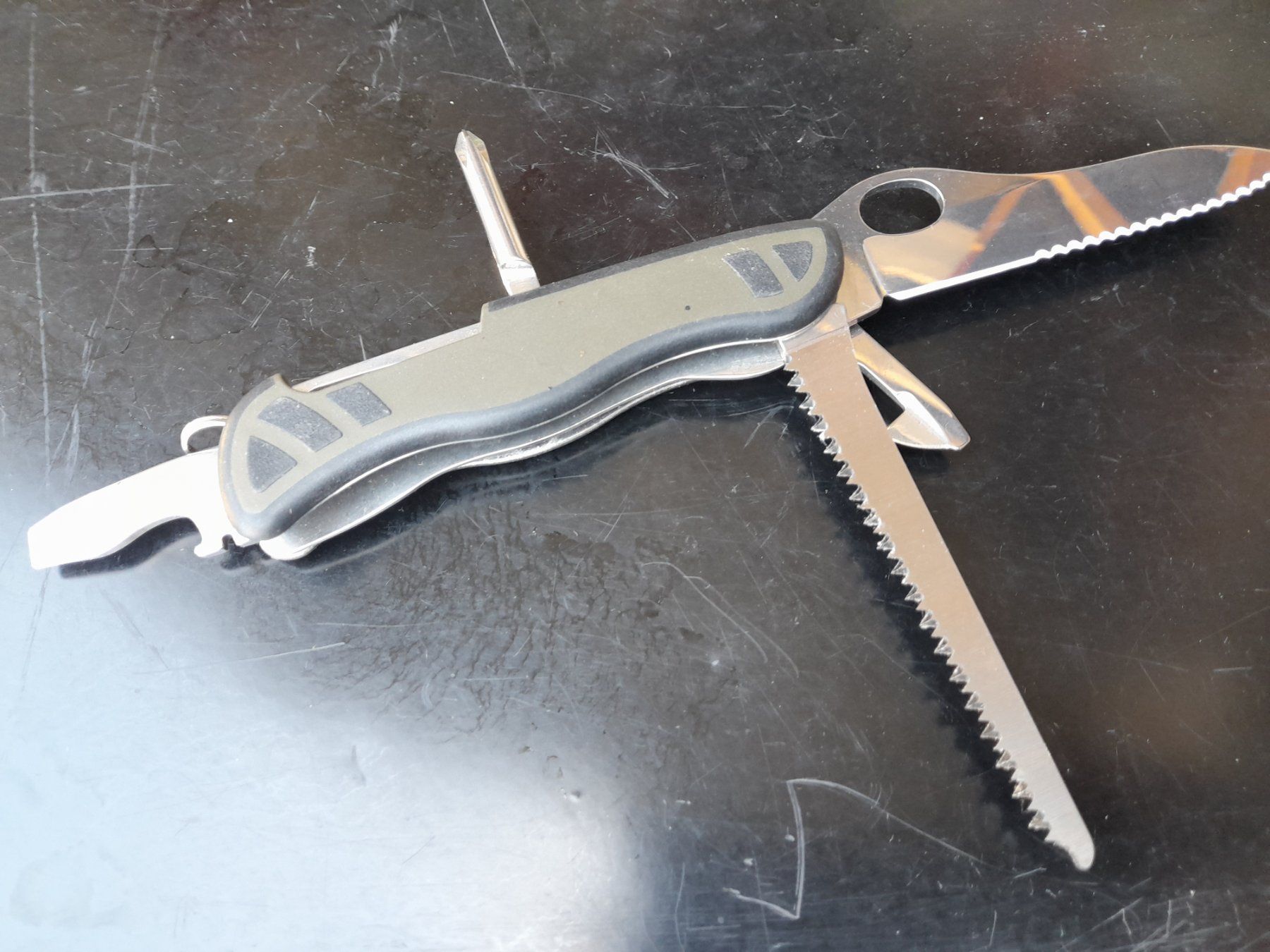 Victorinox Coltelli tascabile: Taschenmesser Victorinox Schweiz 2010 – Usato da Aeschi b.Spiez venduto da 52_wochen 8