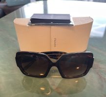 Klassische Damen Sonnenbrille von Prada