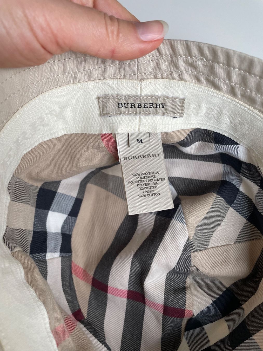 Burberry Copricapi, berretti & cappellini: Burberry Hut – Nuovo (secondo la descrizione) da Winterthur venduto da 19.19 5