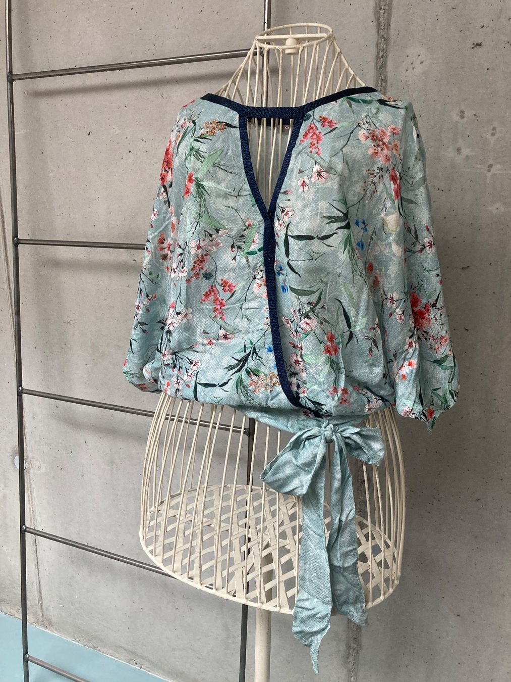Orsay Camicette: Bluse von Orsay – Usato da Leuk-Stadt venduto da nadlerhu 1