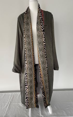 Trendy, stylischer Kimono-Mantel REVERSIBLE Trendfarbe Grün
