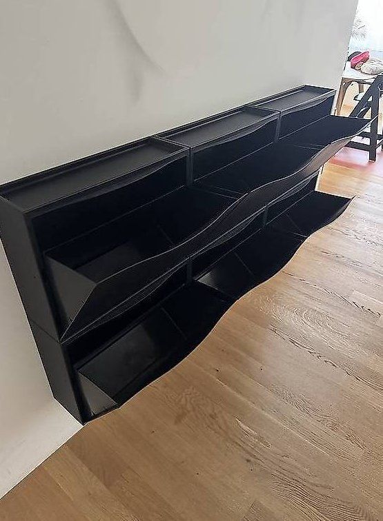 Ikea Étagères: IKEA TRONES Schuhschrank 2Stk. – D'occasion à Höri par tayleee9 1