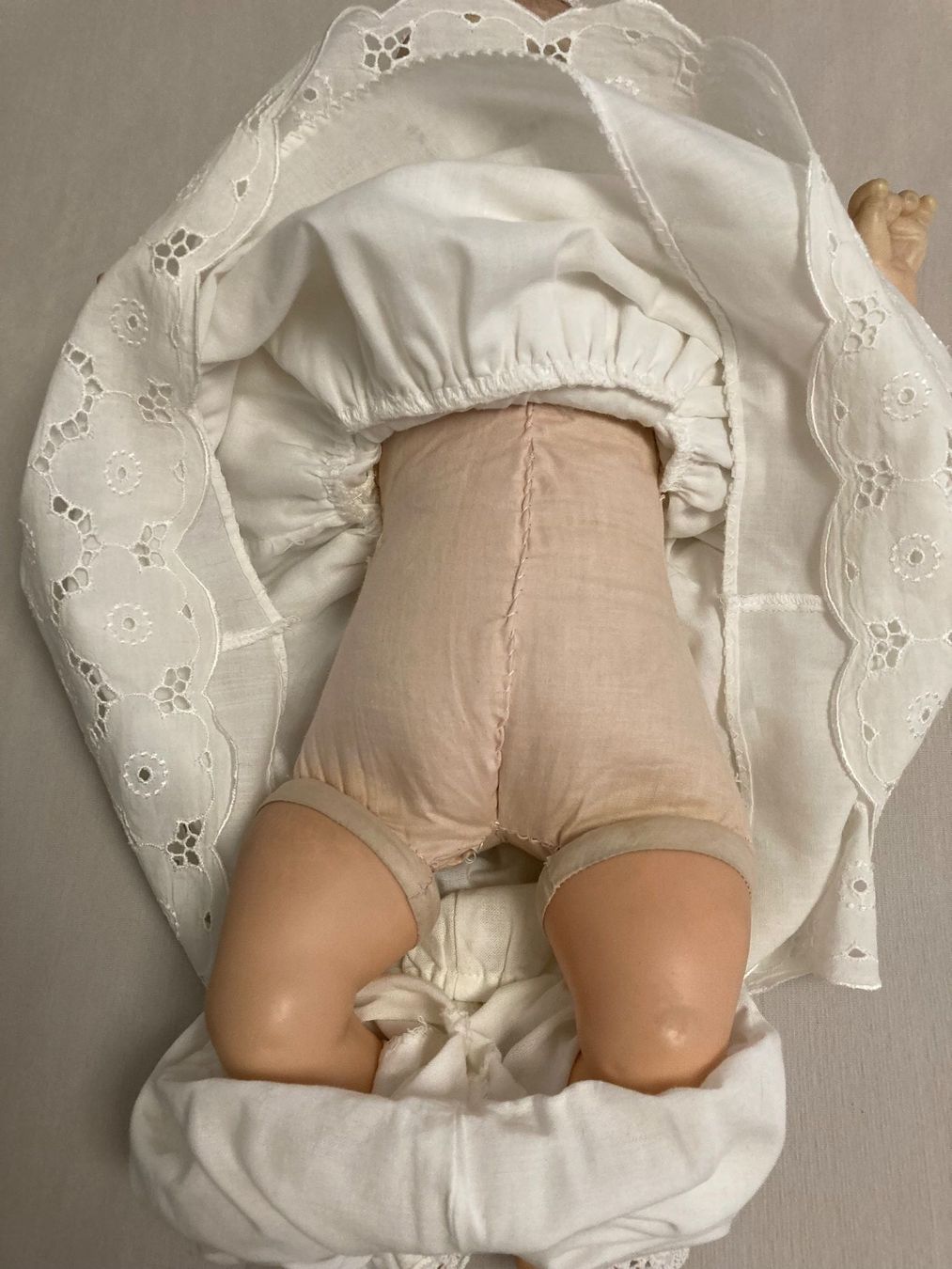 Puppen: Nostalgische antike Puppe mit Stoffkörper und Kleid, alt – Gebraucht aus Berneck von Ordnung2021 8