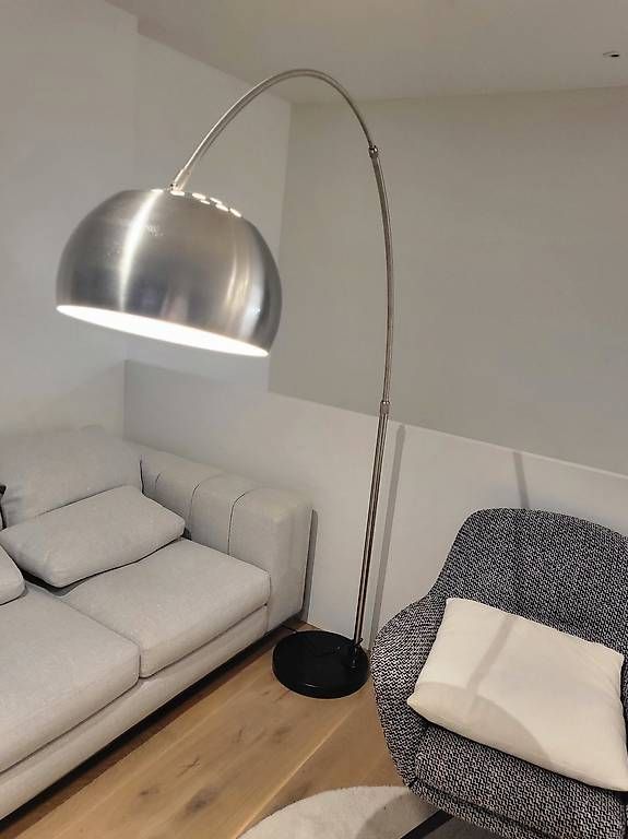 Lampen: Zeitlose Bogenlampe – Gebraucht aus Oberwil BL von fri_xt6k 2
