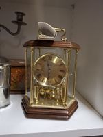 Elegante Tischuhr/Pendeluhr "Quartz" mit Bedienungsanleitung