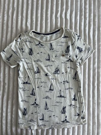 H&M T SHIRT BAUMWOLLE SEGELBOOTE NEUWERTIG GR 128