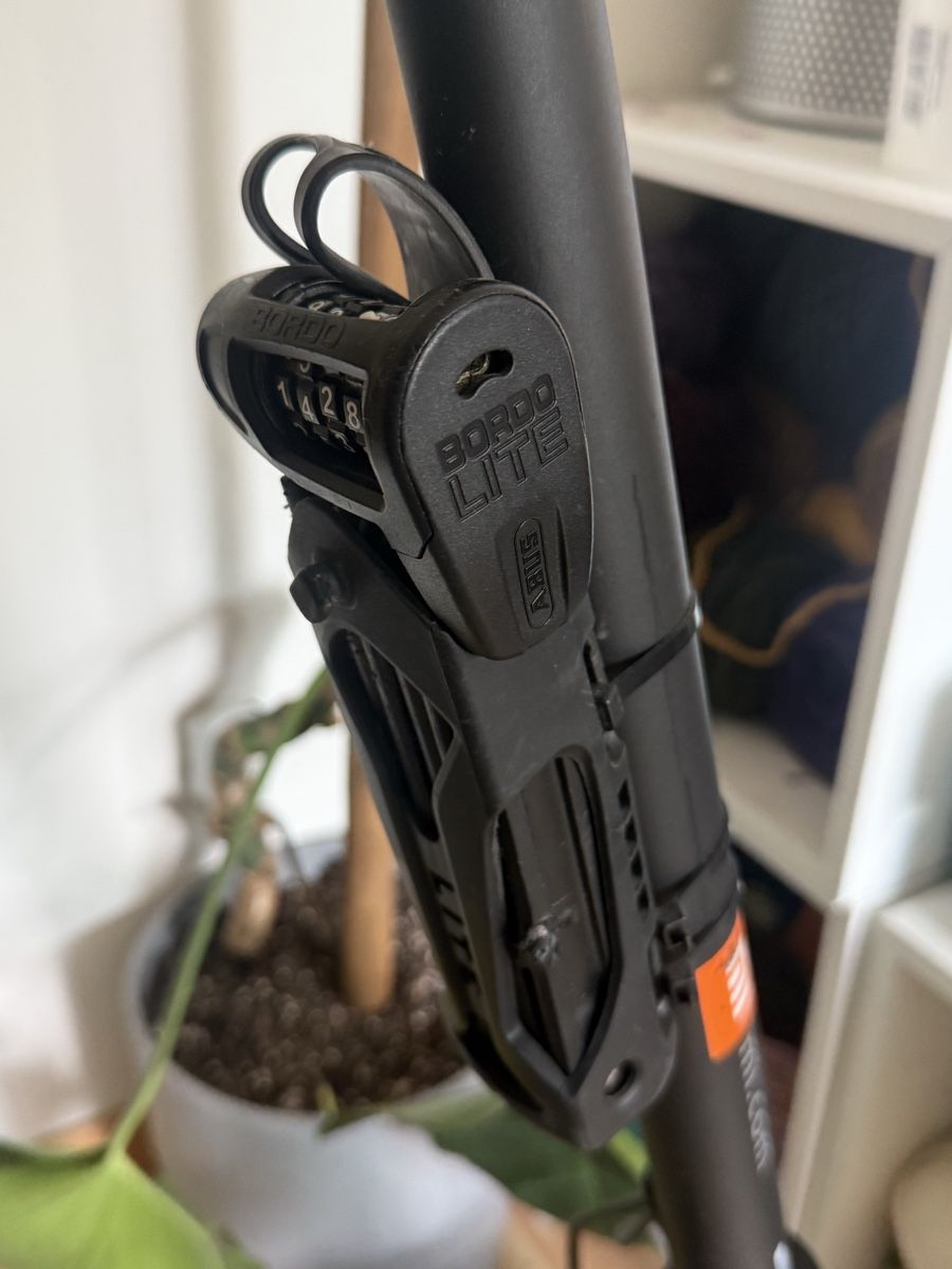 Xiaomi Kickboard: Xiaomi Essential - electric scooter – Gebraucht aus Glattbrugg von _NPL_ 3