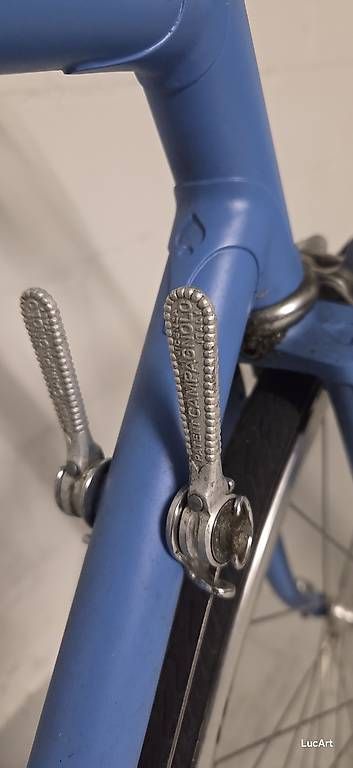Campagnolo Biciclette: Vintage Rennrad modifiziert – Usato da Winterthur venduto da LucaRicardo 1