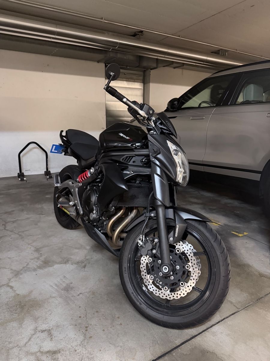 Kawasaki Strada: Kawasaki ER-6n – Usato da Muttenz venduto da 92a_b9nv 2