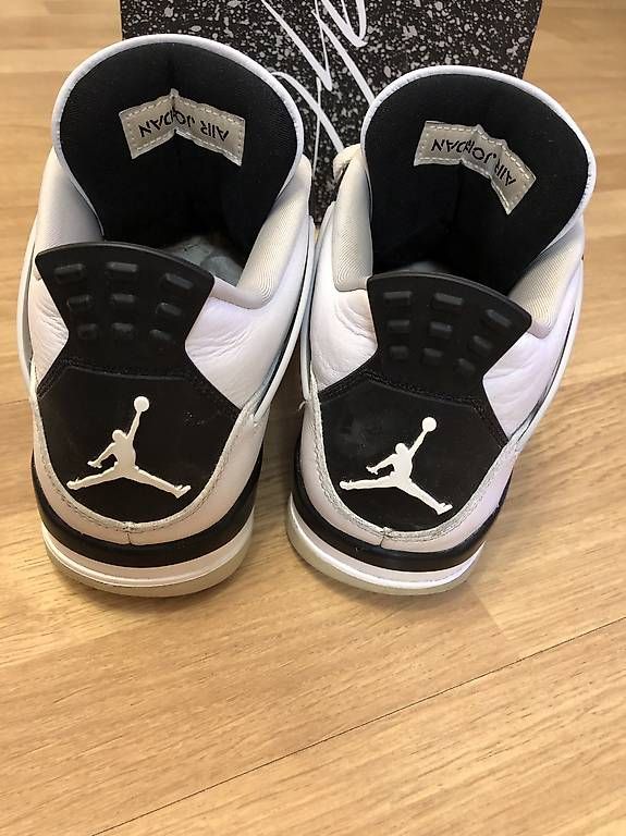 Herrenschuhe: Air Jordan 4 Retro – Gebraucht aus Thalwil von yul_nxt9 2