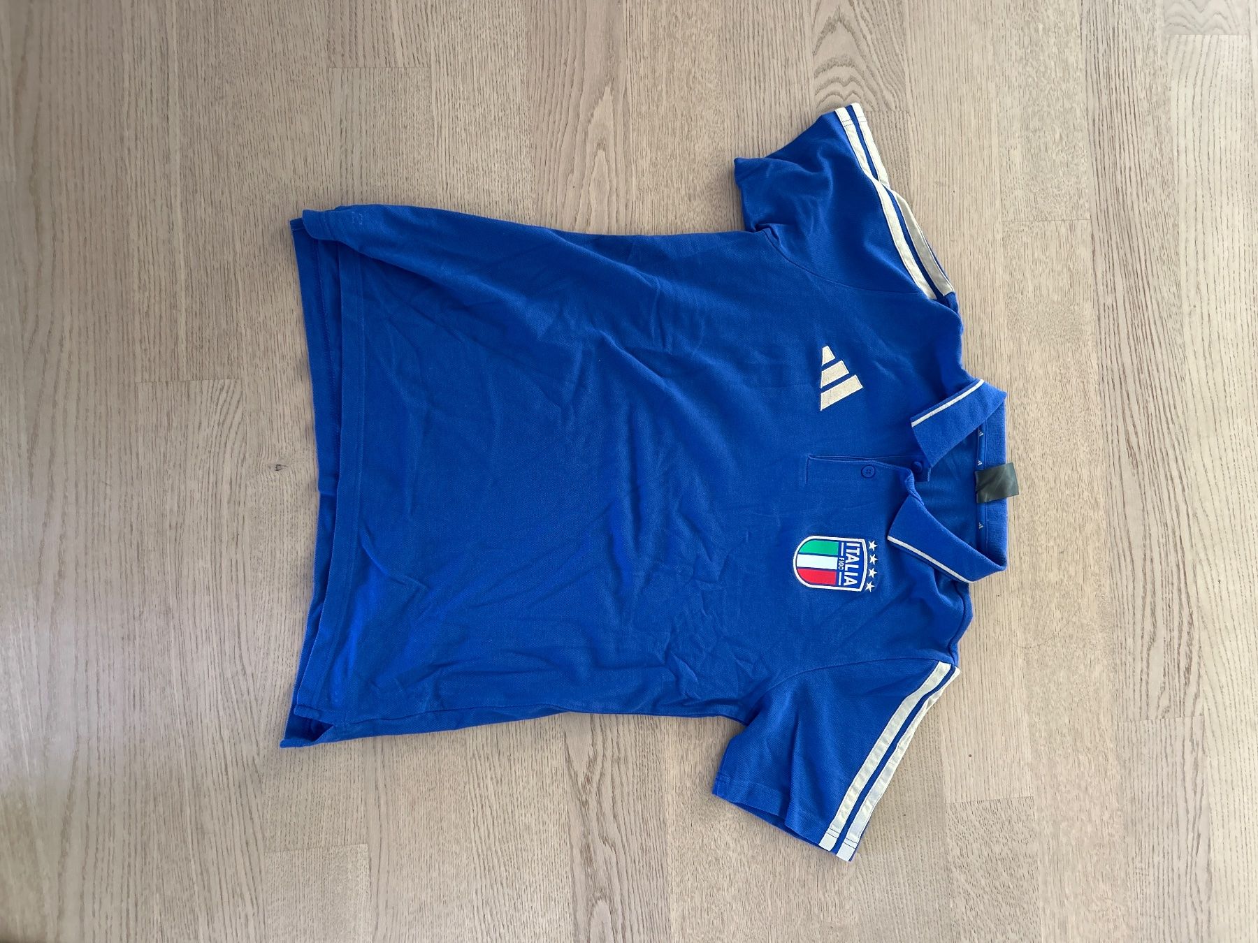 Adidas Polo-Shirts: Italien Fussball Polo – Gebraucht aus Winterthur von Zahzicke