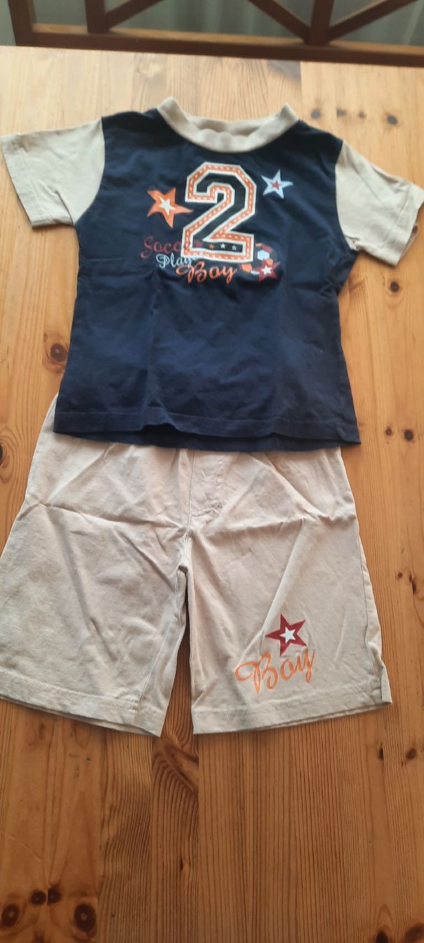 Lotti & Set di vestiti: Riesiges Sommerkleiderpäckli 110/116 – Usato da Aesch BL venduto da ChezToKa 4