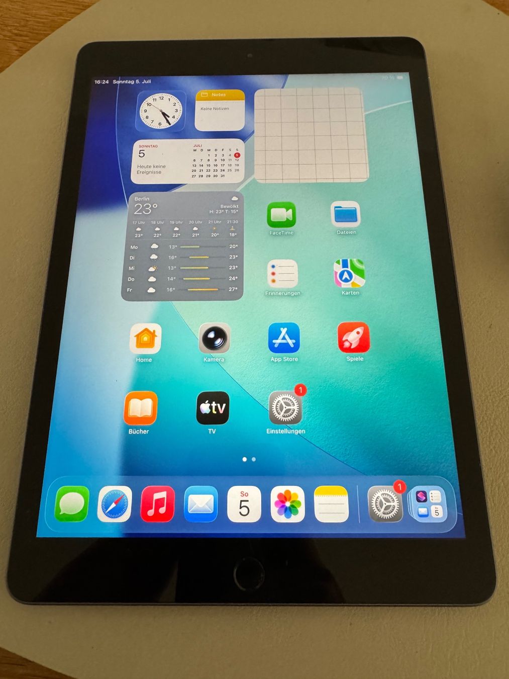 Apple Tablet PC: iPad 8 Generation – Usato da Adliswil venduto da Busys 4