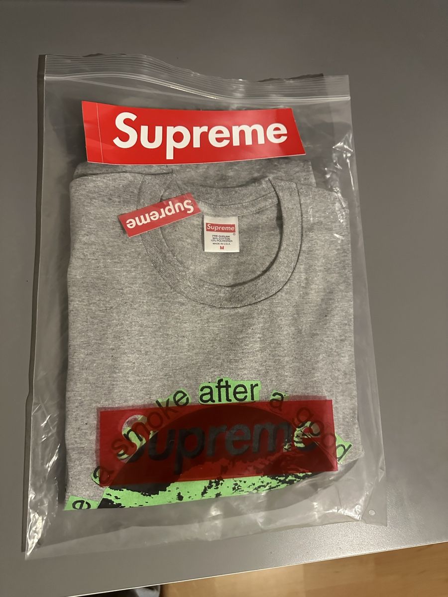 Supreme T-shirt: Supreme Tee – Nuovo e nell'imballaggio originale da Obfelden venduto da deisy2 2