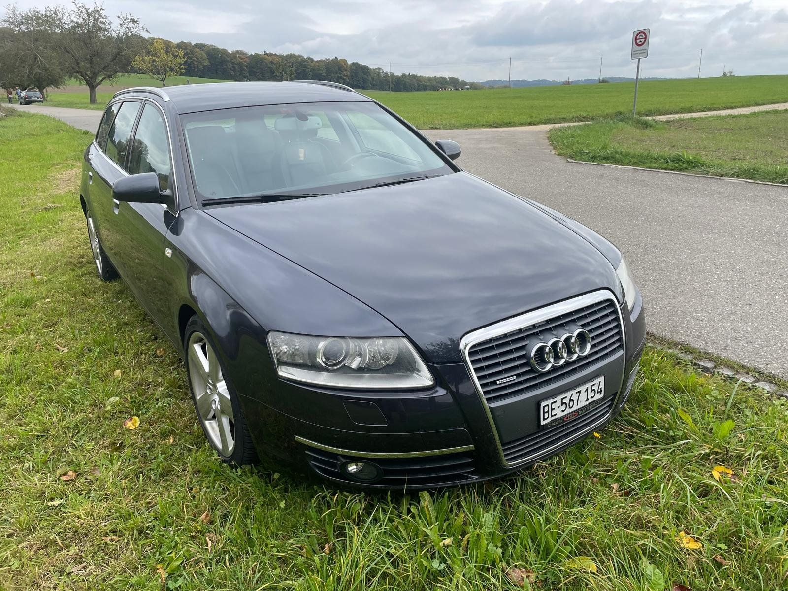 Audi Automobili: AUDI A6 Avant Quattro 3.2 V6 – Usato da Biel/Bienne venduto da erw_h27c 2