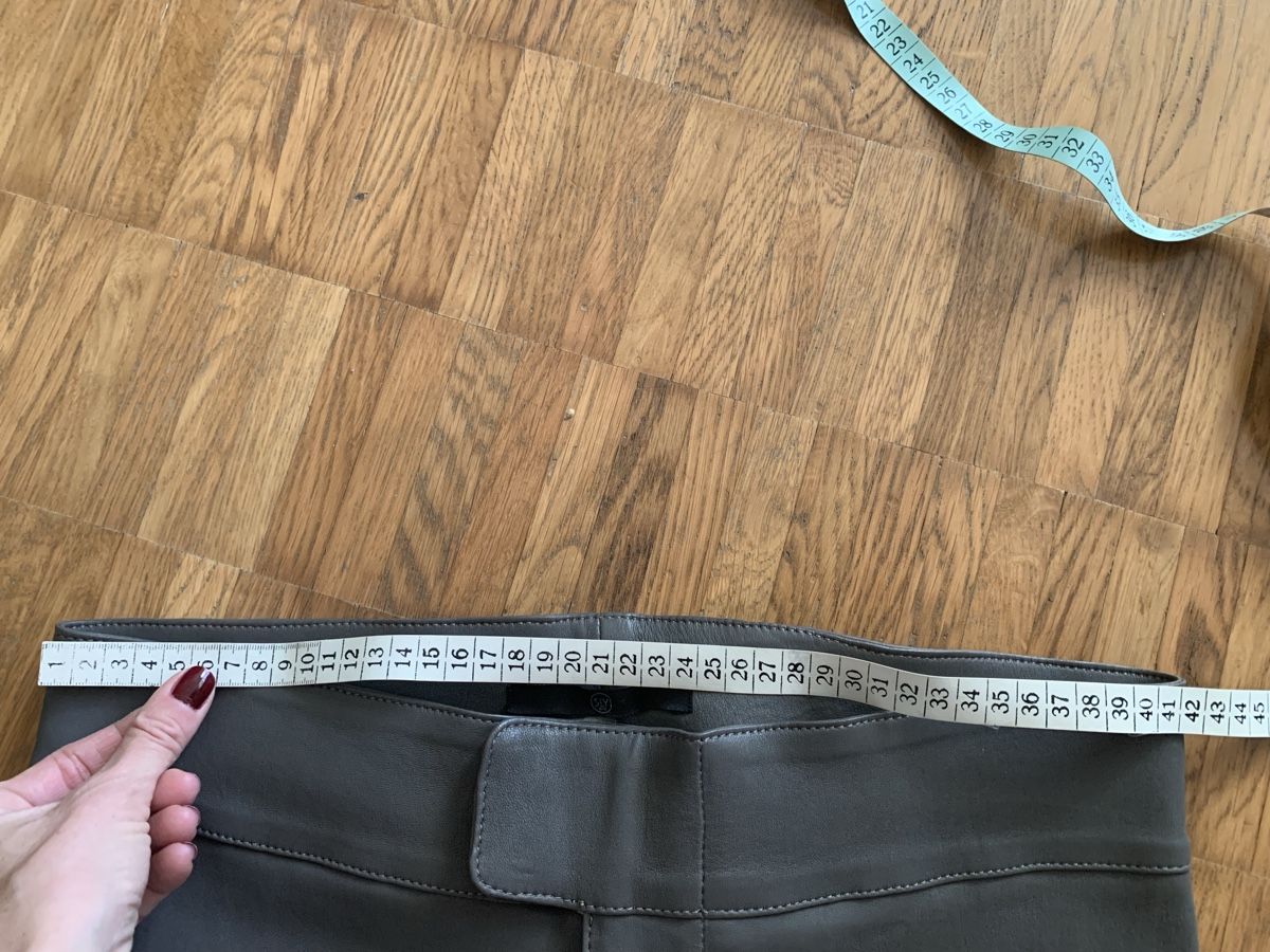 Leggings: SLY lederhose stretchy leggings – Usato da Zürich venduto da Nikuska32 2