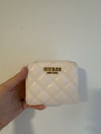 Portafoglio Guess Trapuntato Oro Usato Buono