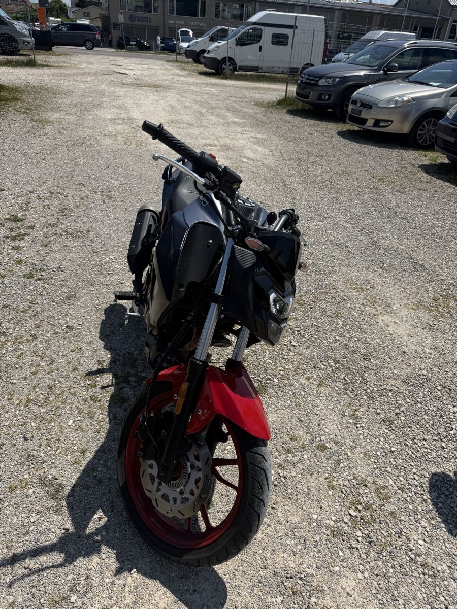 Sym Strasse: Sym NHX-125 – Gebraucht aus St-Aubin-Sauges von sho_z9vr