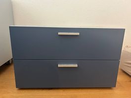 Nachttisch, blau, Höhe 40 cm, Breite 65 cm, Tiefe 44 cm