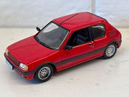 Ixo Peugeot 205 Gti 1/43