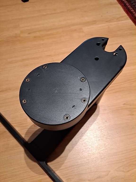 Supporti a parete: Bang & Olufsen TV Ständer Original – Usato da Wattwil venduto da Coronet1 1