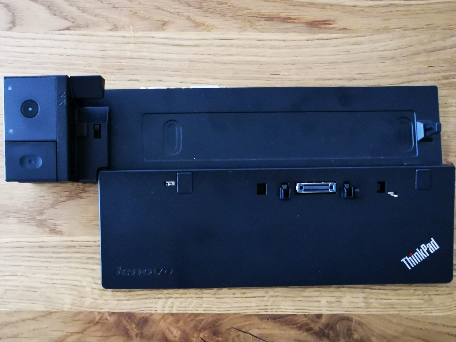 Lenovo Dockingstation: LENOVO ThinkPad Pro Dock 40A1 inkl. Netzteil – Gebraucht aus Adligenswil von sasa_be 2