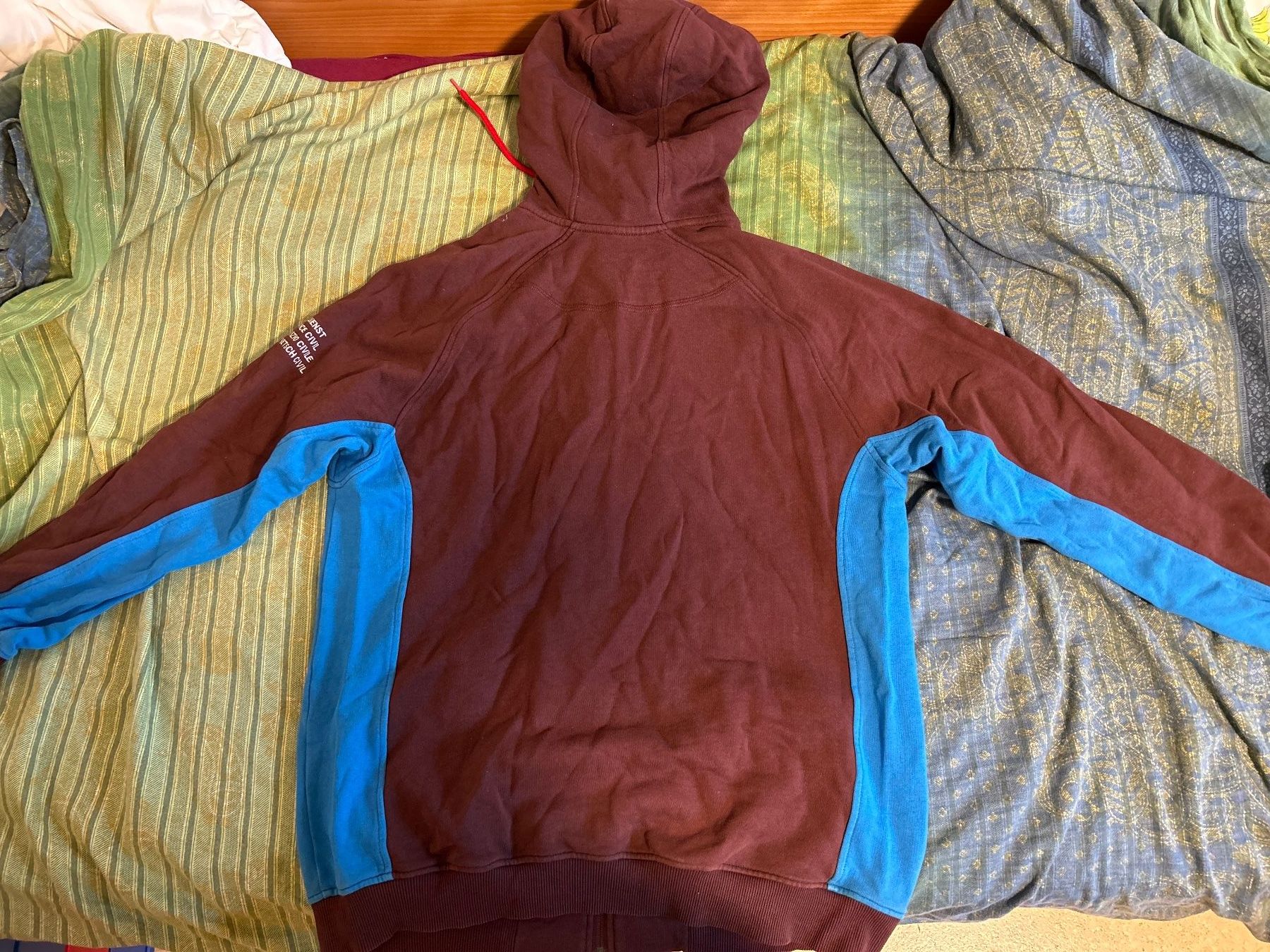 Pulls & Sweat-shirts: Zivildienst Kaputzenpullover – D'occasion à Oberarth par Darius_Amadeus 2