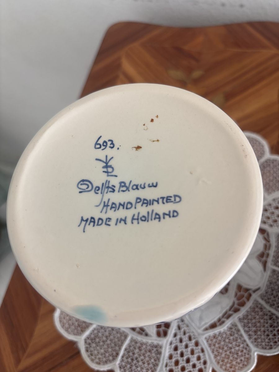 Vasen & Gefässe: Delft Dose und Vase  – Gebraucht aus Kriens von Wundertuete17 4