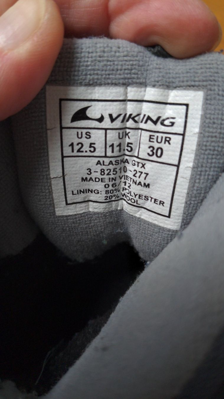 Viking Scarpe per ragazzi: Schneeschuhe Viking Gr.30 – Usato da Sutz venduto da Rawypp 2