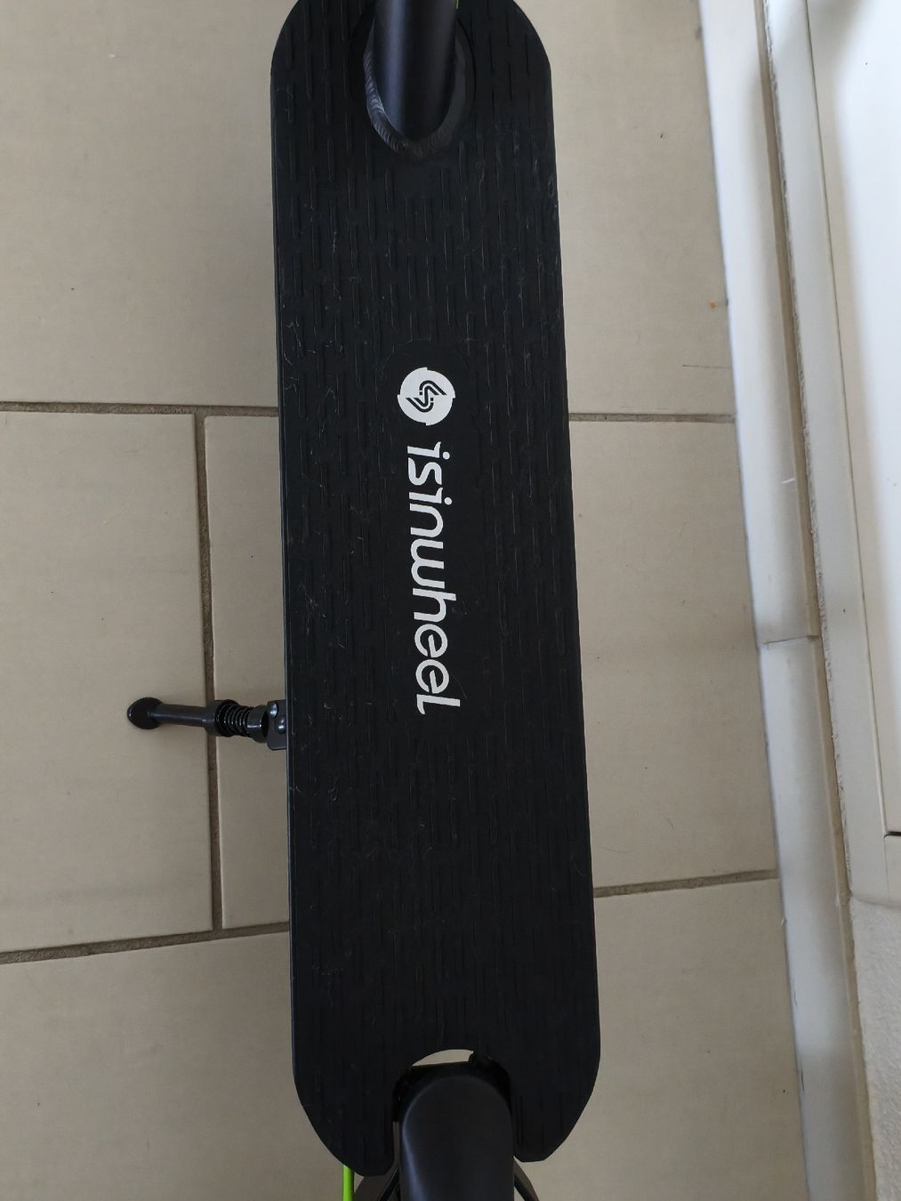 Kickboard: 🔥Neuwertiger E-Scooter von isinwheel S9 Pro NP war 250.-🔥 – Nuovo (secondo la descrizione) da Dintikon venduto da Spumen 4