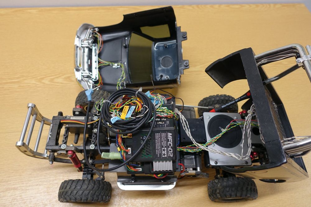 TAMIYA F350, MFC02, LICHTSET, MOTOR UND REGLER Kaufen auf Ricardo