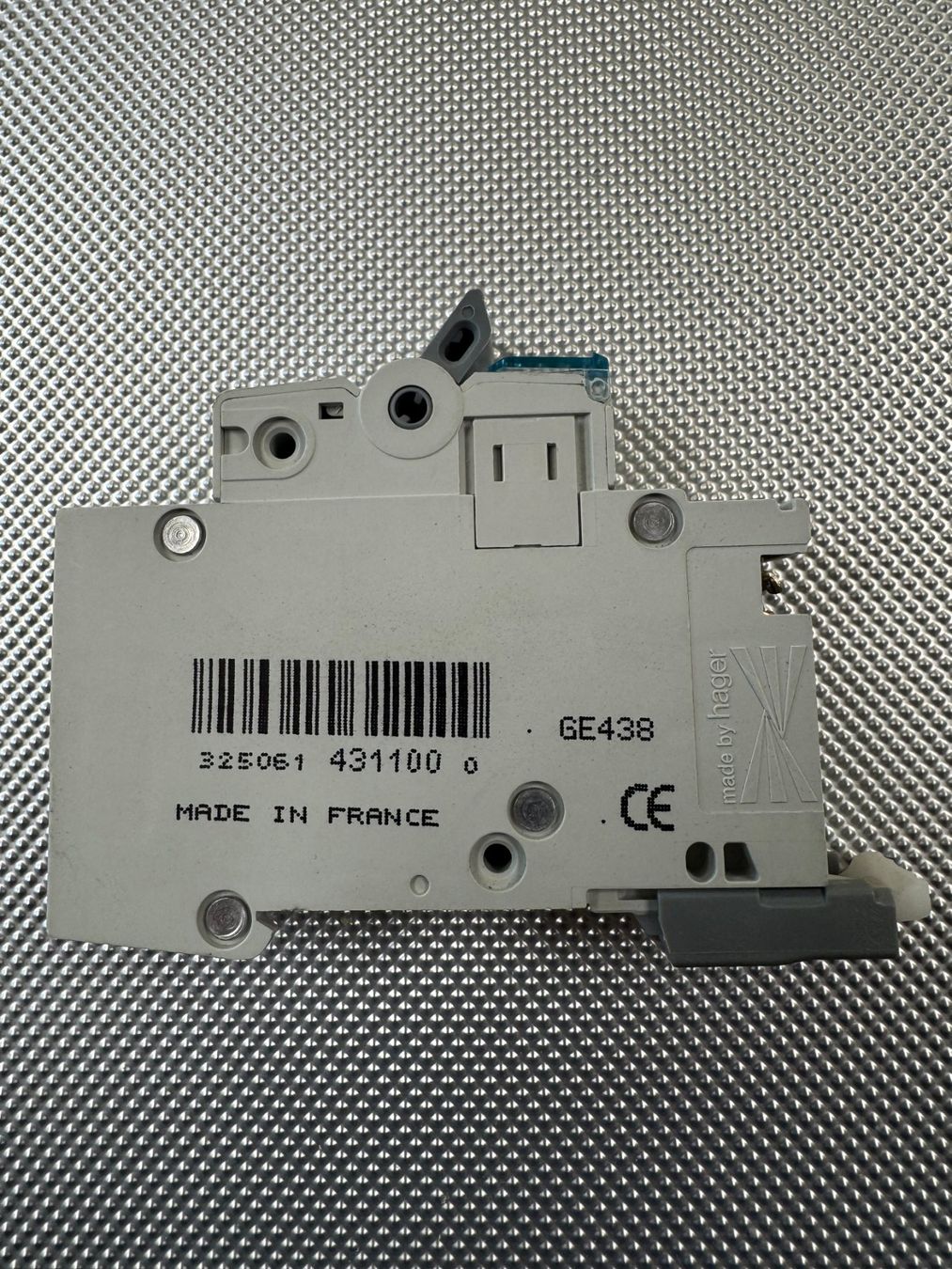 Hager Componenti elettronici: Hager MCN016 Leitungsschutzschalter – Nuovo (secondo la descrizione) da Pfäfers venduto da Habakuk3 1