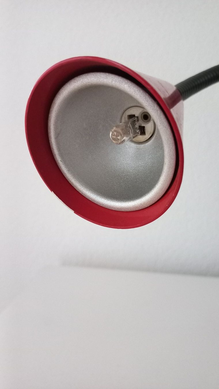 Luxo Lampen: Alte Tischlampe von Luxo – Gebraucht aus Bévilard von Orscha 8