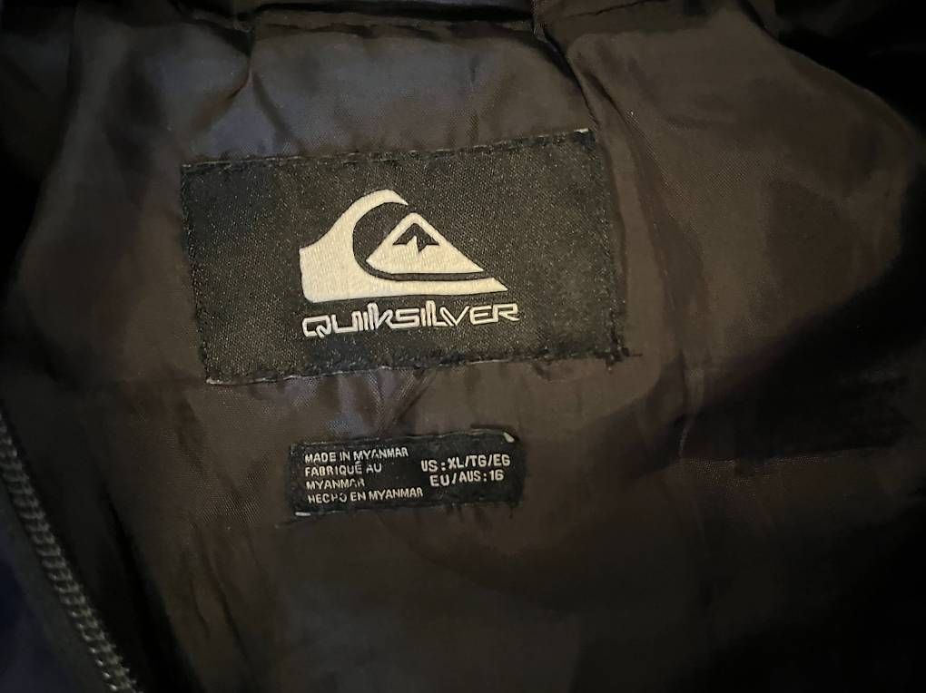 Jacken & Mäntel: Winterjacke Quicksilver Kinder – Gebraucht aus Grossaffoltern von Klebe 1