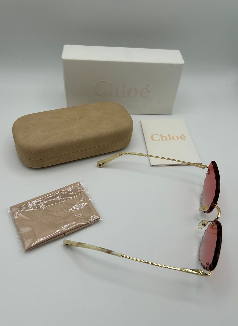 Lunettes & Verres: Cloè Sonnenbrille Cateye – Neuf (Voir description) à Turgi par dewi2003 2