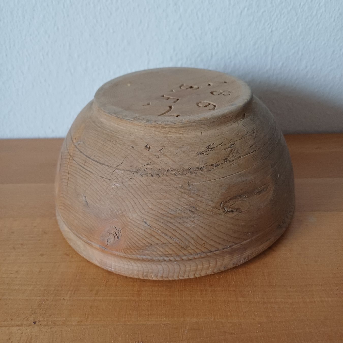 Schalen: Holzschale von 1867 – Gebraucht aus Trimmis von grrose 3