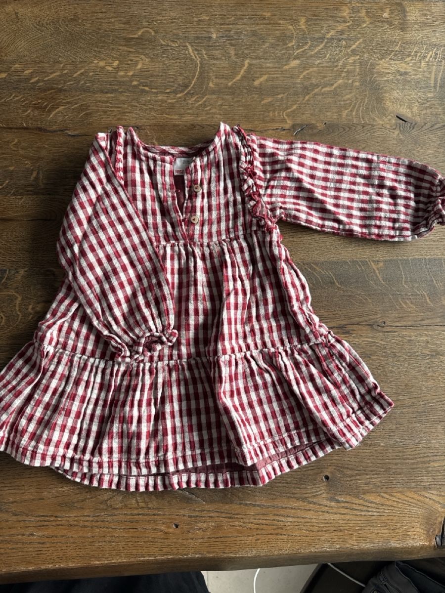 Lotti & Set di vestiti: Kleiderpaket Mädchen verschiedene Teile  – Usato da Zug venduto da sil_82fx 1