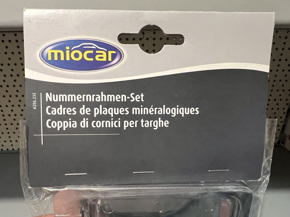 Autres accessoires p. véhicule: Nummerrahmen Set, Nummernschildhalter 48 – Neuf avec emballage d'origine à Willisau par en-et 1