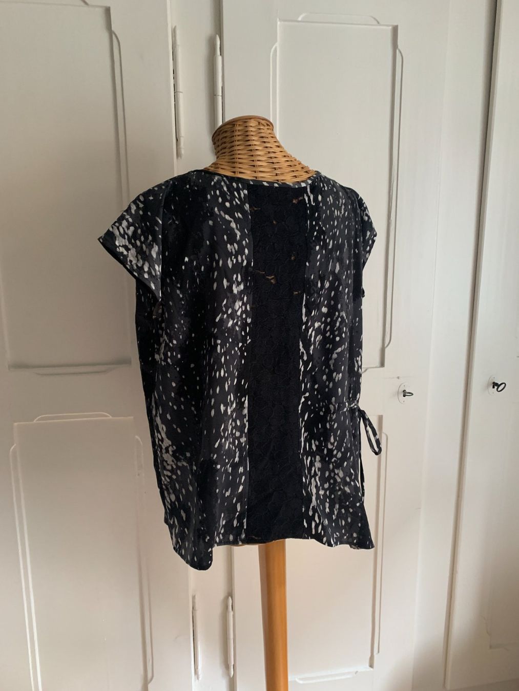 Top: MINT VELVET - Blusentop schwarz-grau 38 – Usato da Zürich venduto da Diazaio 2