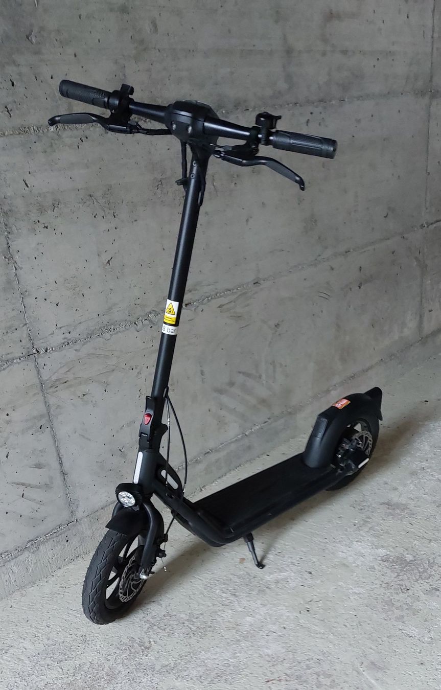 Scooter: E-Trottinett Street III – Usato da Kiental venduto da dskreparaturen
