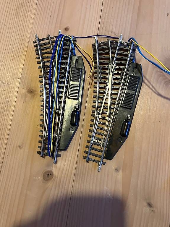Märklin Modellini di ferrovie: Märklin K Gleis – Usato da Mont Tramelan venduto da Oktober1958