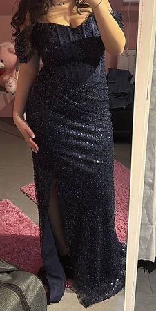 Abendkleid Grösse 44