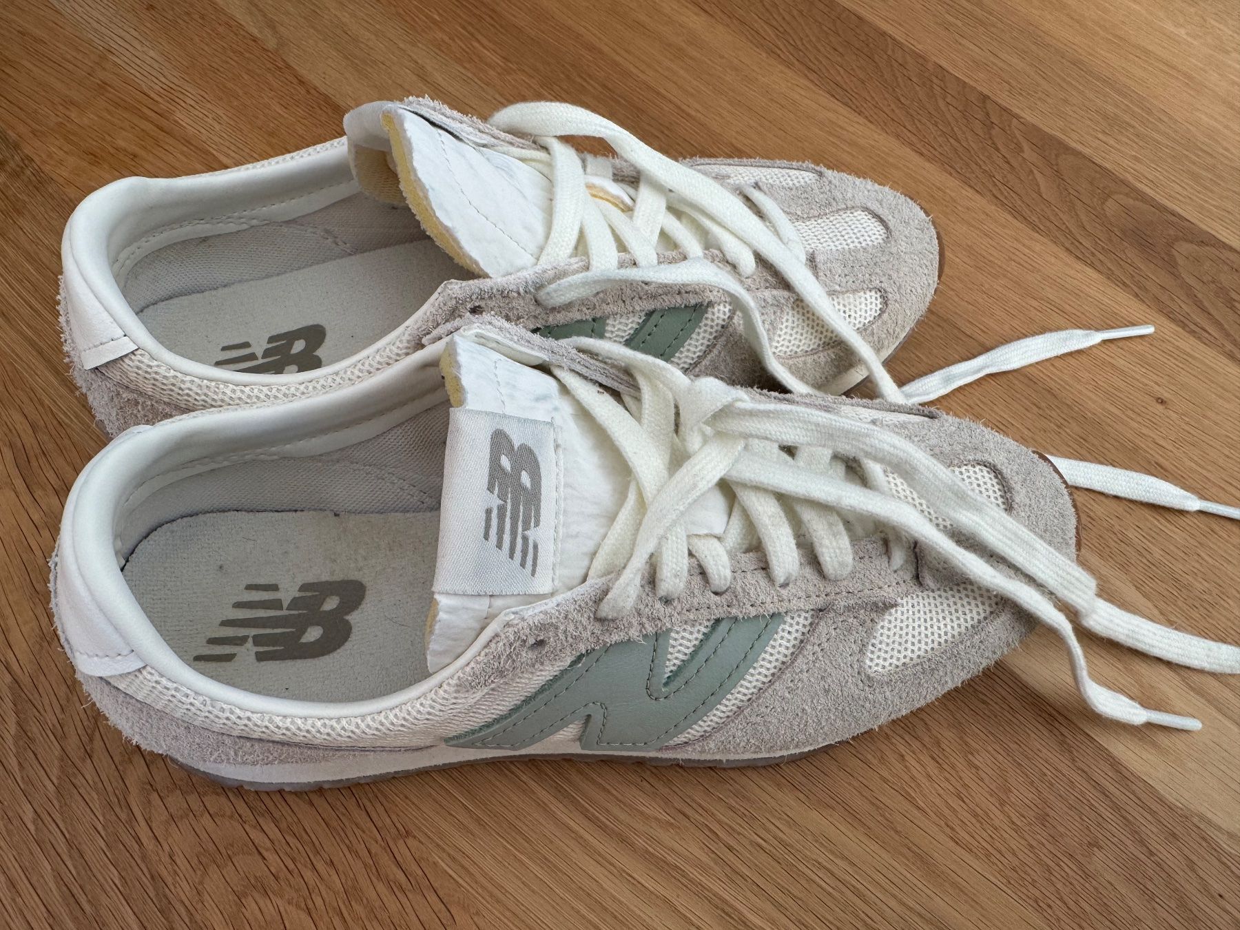 New Balance Scarpe da donna: New Balance U 471 taille 38 – Usato da Rossens venduto da neti09