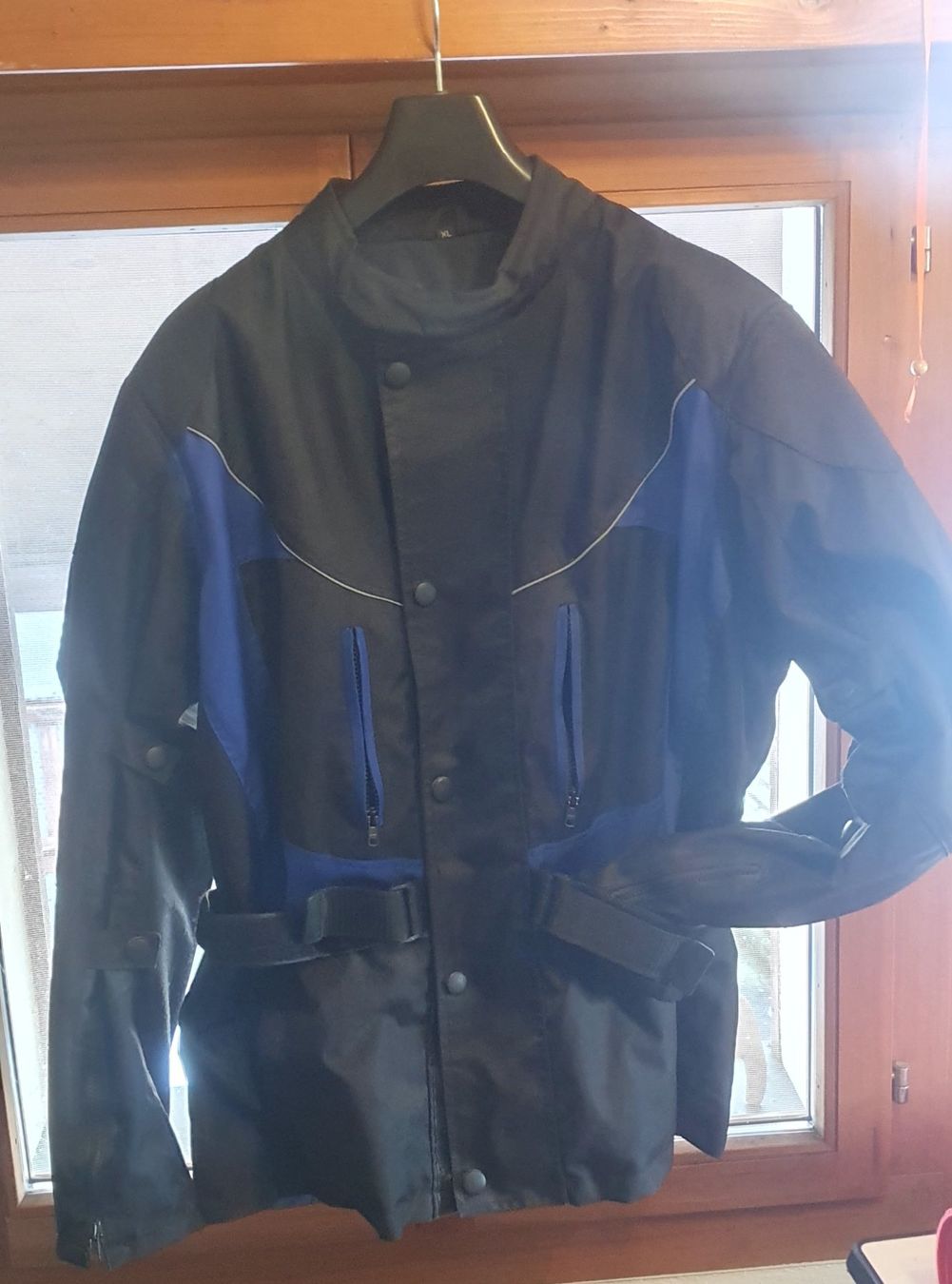 Jacken: Gepflegte Motorradjacke XL – Gebraucht aus Schwarzhäusern von Passat30 1