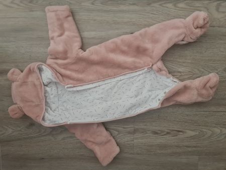 Baby Overall rosa Grösse 62/68 Plüsch mit Bärenmotiv