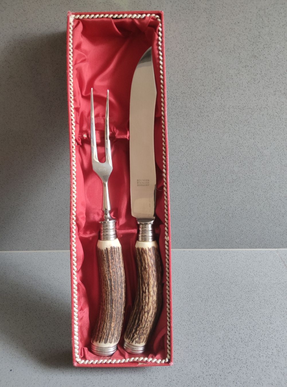 Solingen Bestecksets: TRANCHIER - Besteck / Hirschhorn - Griffen – Neu (gemäss Beschreibung) aus Minusio von Todesca