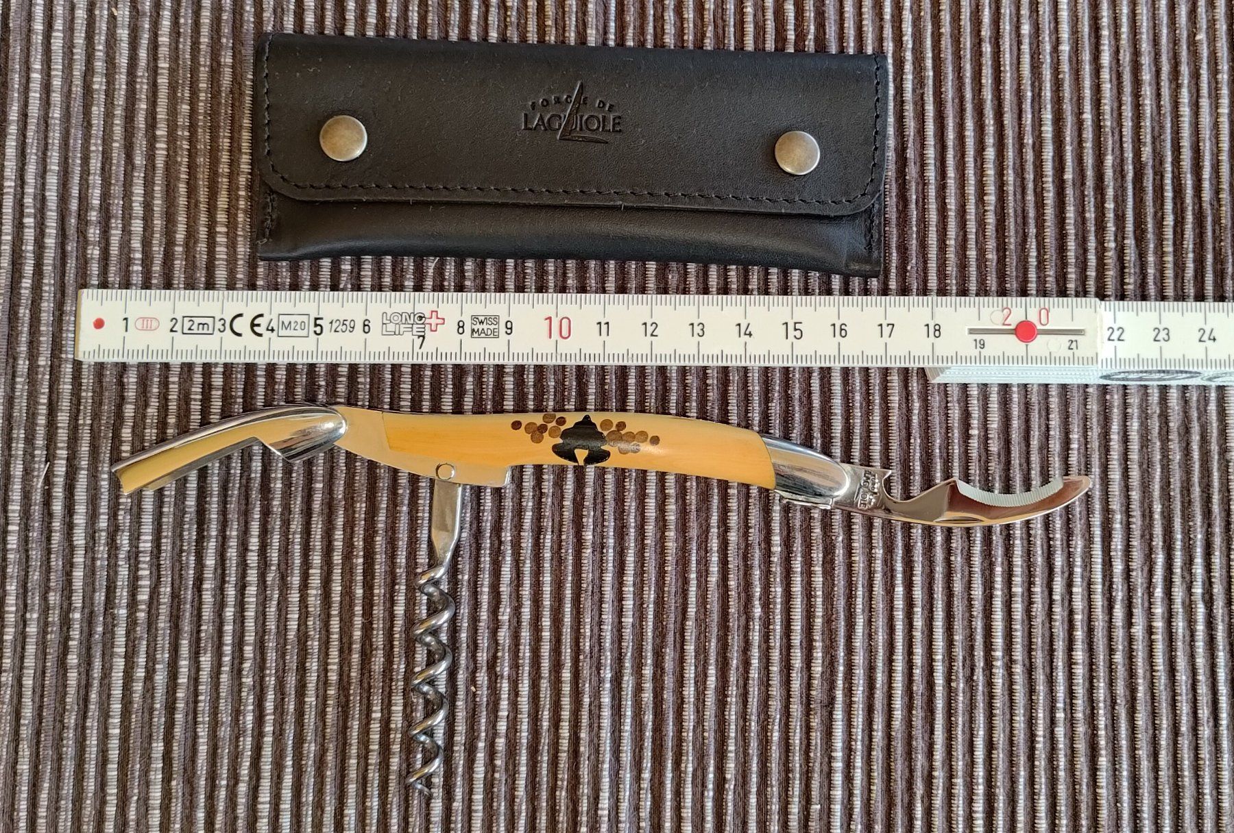 Laguiole Apribottiglie & Tappi per chiusura: Sommelier Forge de Laguiole – Nuovo (secondo la descrizione) da Gerzensee venduto da cobo02