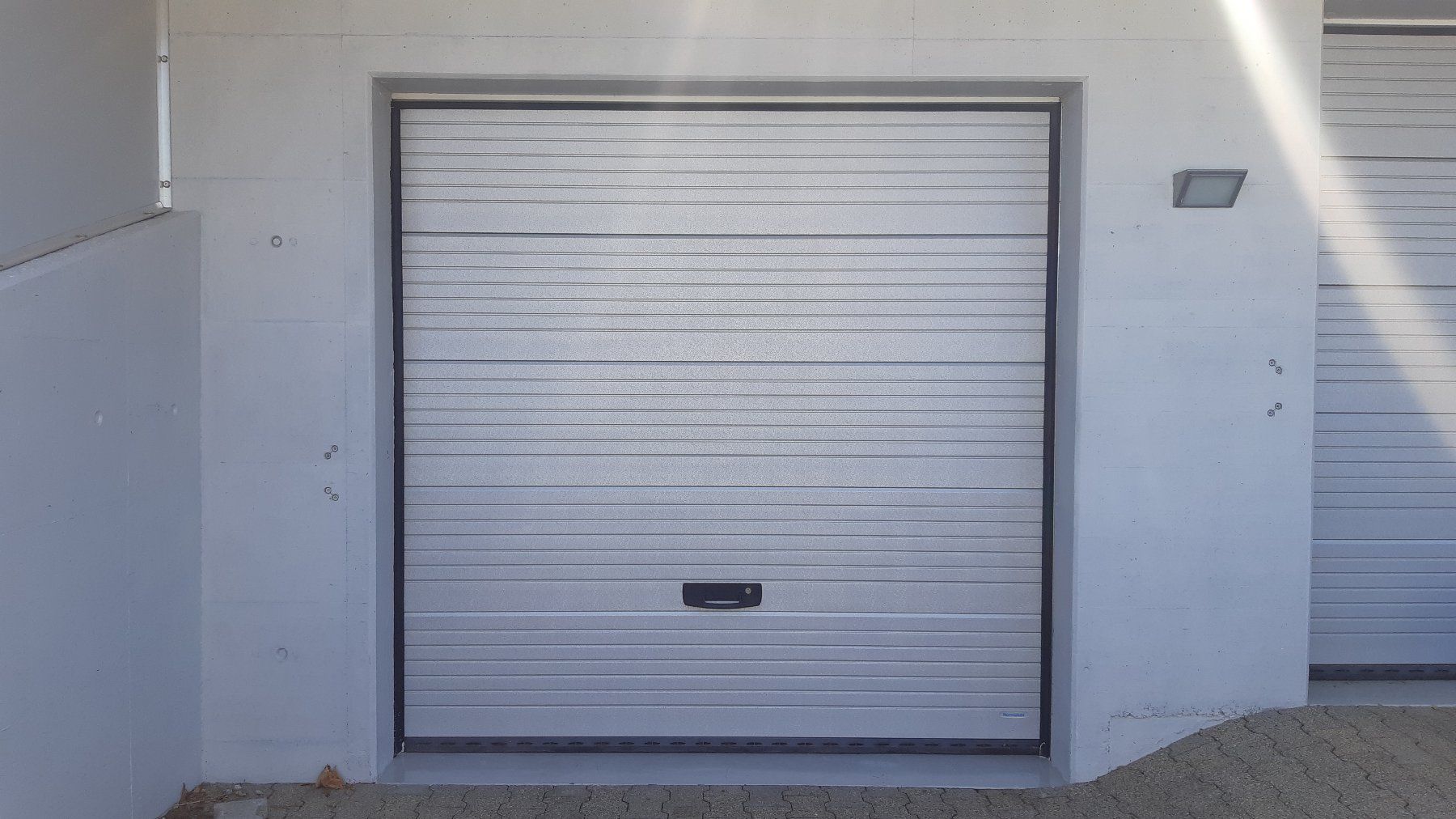 Altro Materiale elettrico: Garagentor / Rolltor elektrisch – Usato da Sattel venduto da schi4