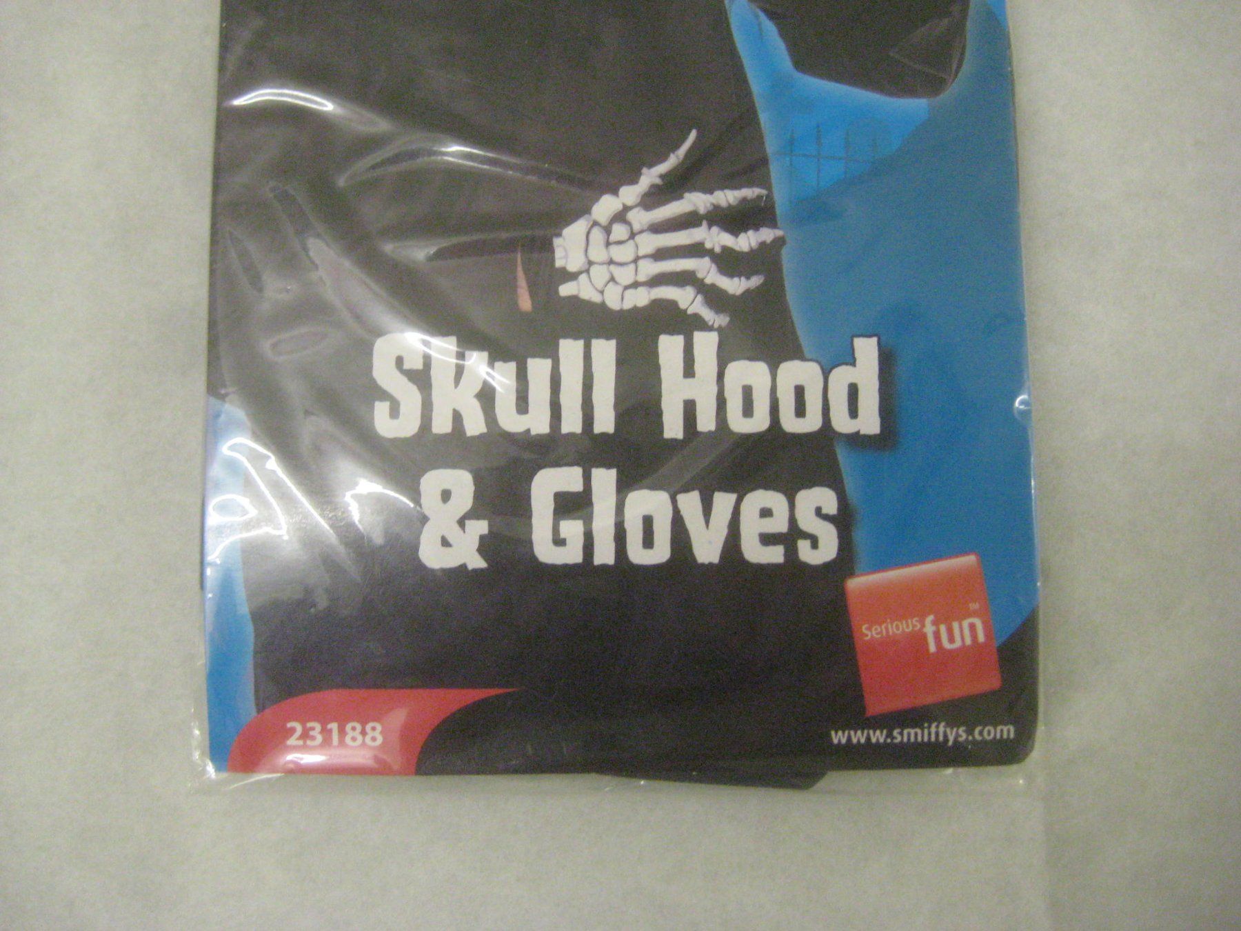 Gants & mitaines : SKULL   HOOD  UND GLOVES – Neuf avec emballage d'origine à Uster par flocke1 2
